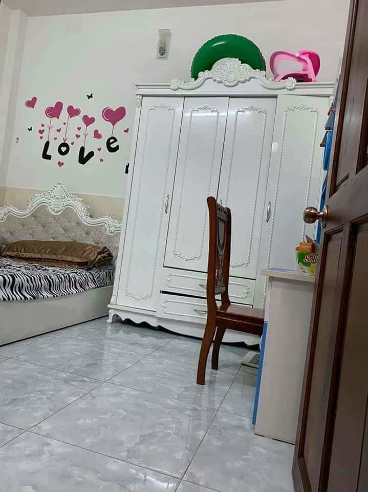 Nhà sổ hồng hoàn công đẹp