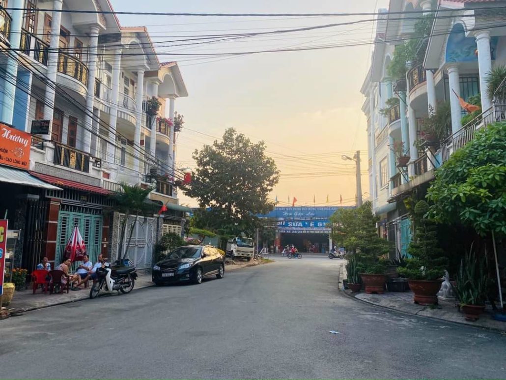 Nhà sổ hồng hoàn công đẹp