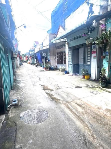 Bán đất Dĩ an tặng ngay phòng trọ có thu nhập giáp vách là Chung cư
